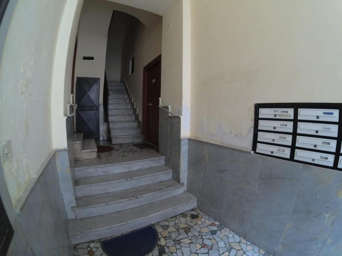 Bed and Breakfast Casa Basile 15 Nápoles Exterior foto